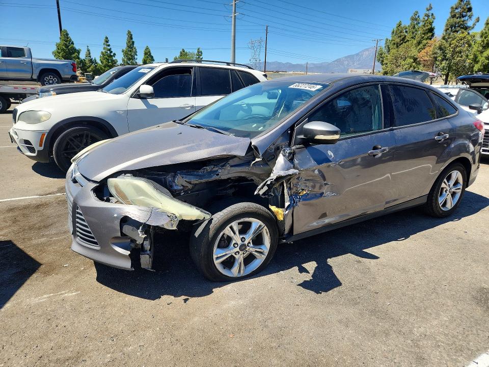 FORD FOCUS 2014 with VIN 1FADP3F23EL341623 - Photo from auction
