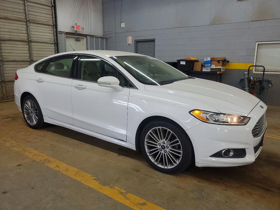 Photo 4 from auction – 2014 FORD FUSION with VIN 3FA6P0H97ER198260