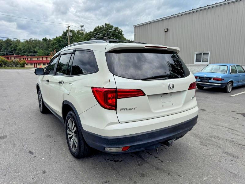 Photo 2 from auction – 2018 HONDA PILOT with VIN 5FNYF6H52JB041110