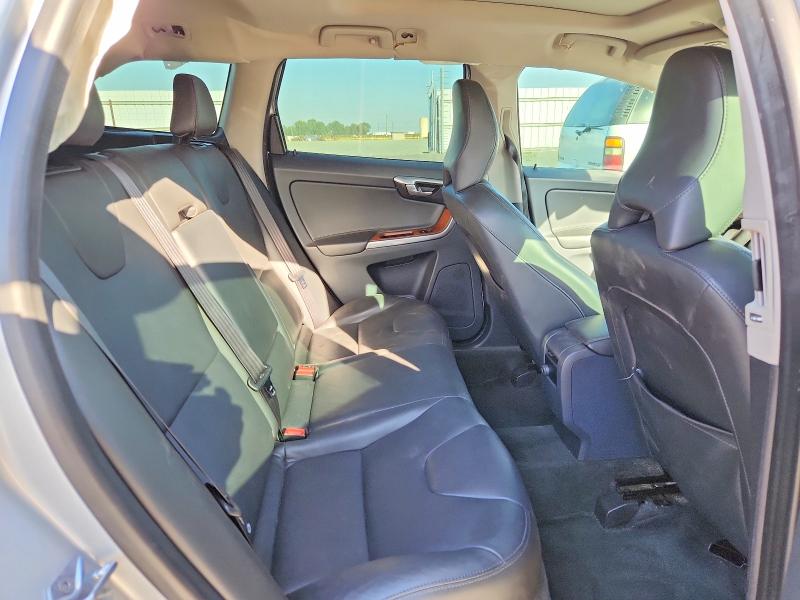Photo 11 from auction – 2017 VOLVO XC60 with VIN YV440MRU0H2101602
