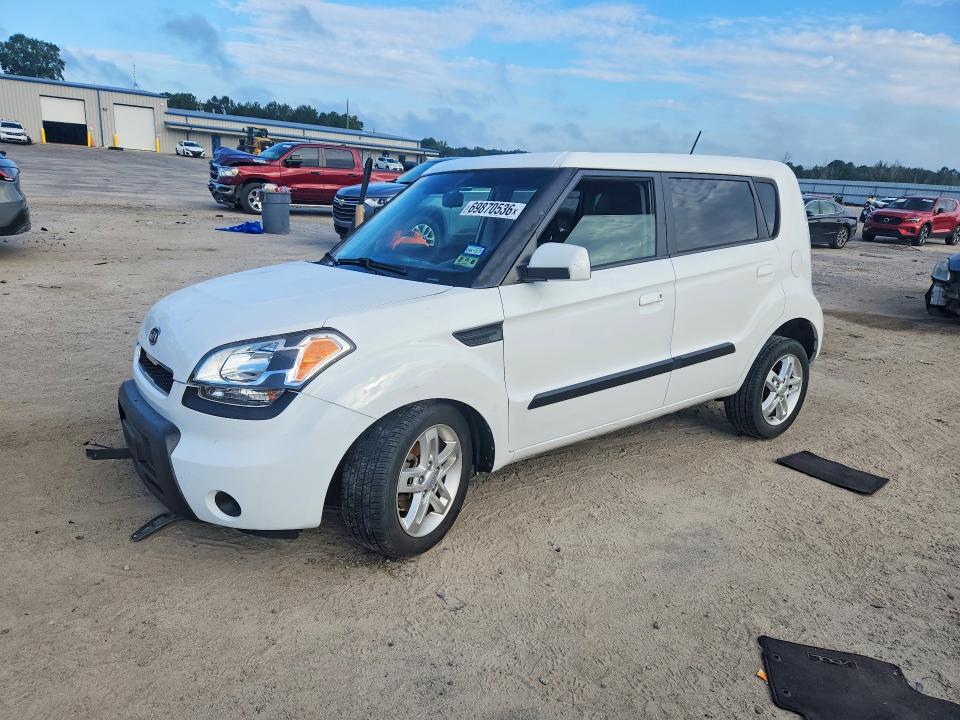 Снимка 1 от търг – 2010 KIA SOUL с VIN KNDJT2A20A7702514