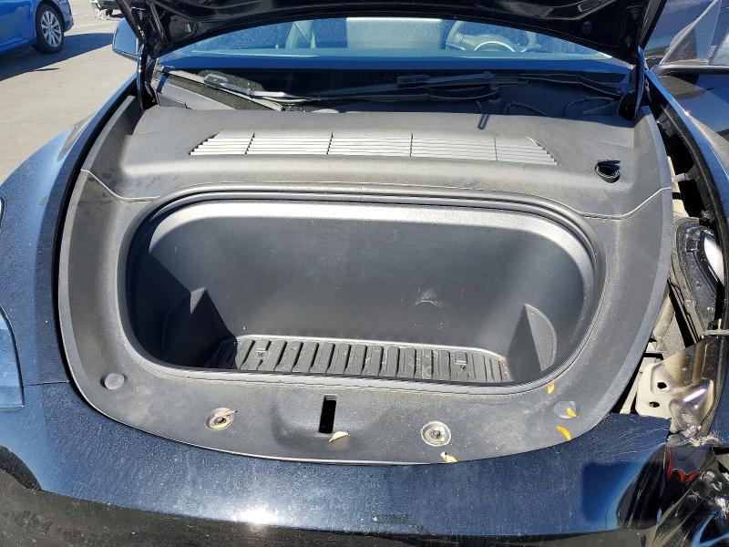 Foto 12 de la subasta – 2024 TESLA MODEL Y con VIN 7SAYGDED8RF123452