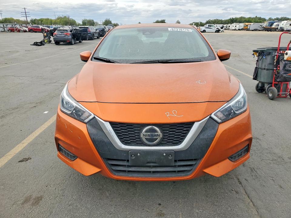 Photo 5 from auction – 2022 NISSAN VERSA with VIN 3N1CN8EVXNL861670