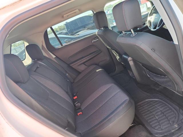 Photo 11 from auction – 2015 GMC TERRAIN with VIN 2GKFLWEK5F6305464