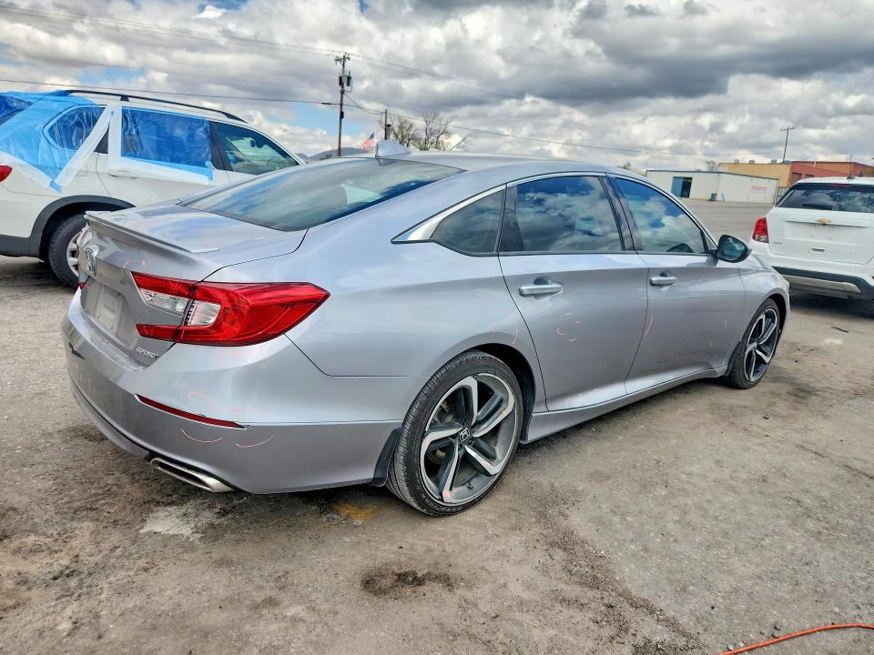 Photo 3 from auction – 2020 HONDA ACCORD with VIN 1HGCV1F30LA080471