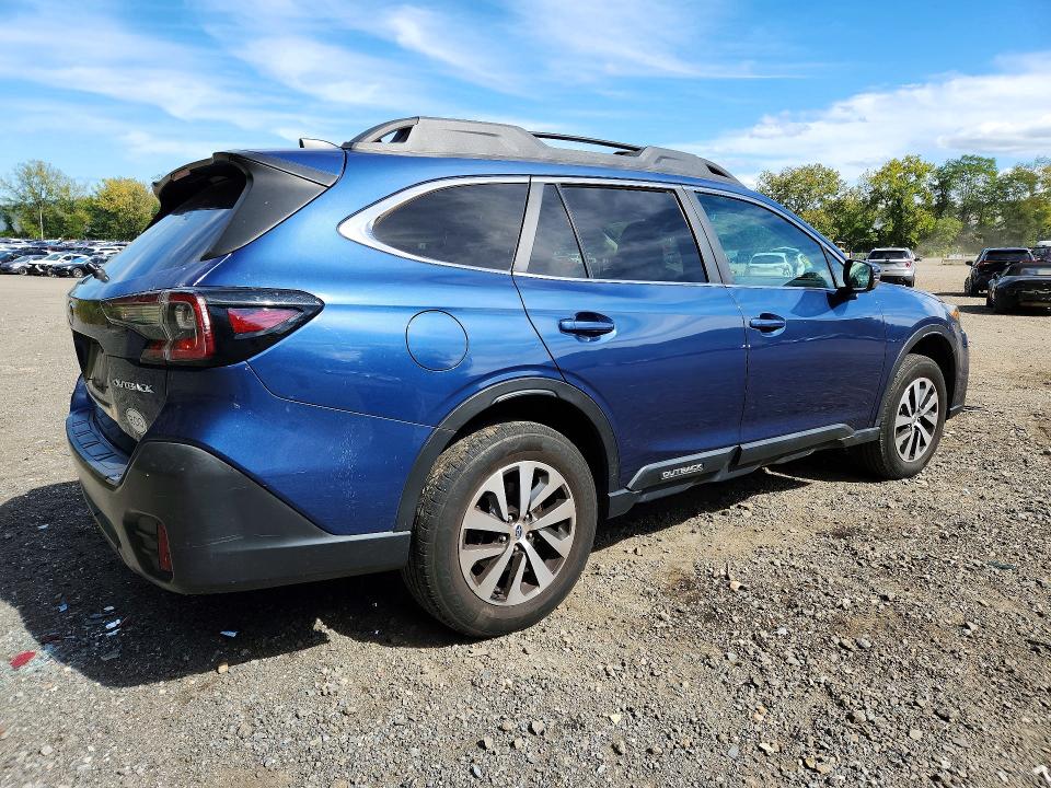 Фото 3 с аукциона – 2022 SUBARU OUTBACK с VIN 4S4BTAFC1N3108135