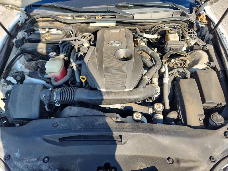 Photo 11 from auction – 2016 LEXUS IS with VIN JTHBA1D20G5029128