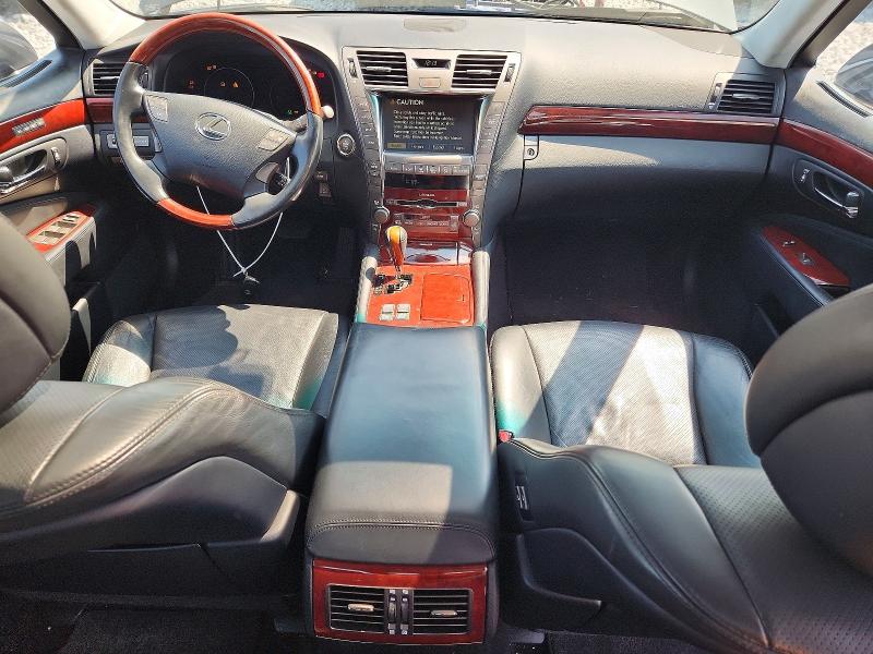 Zdjęcie 8 z aukcji – 2007 LEXUS LS z VIN JTHGL46F675002078