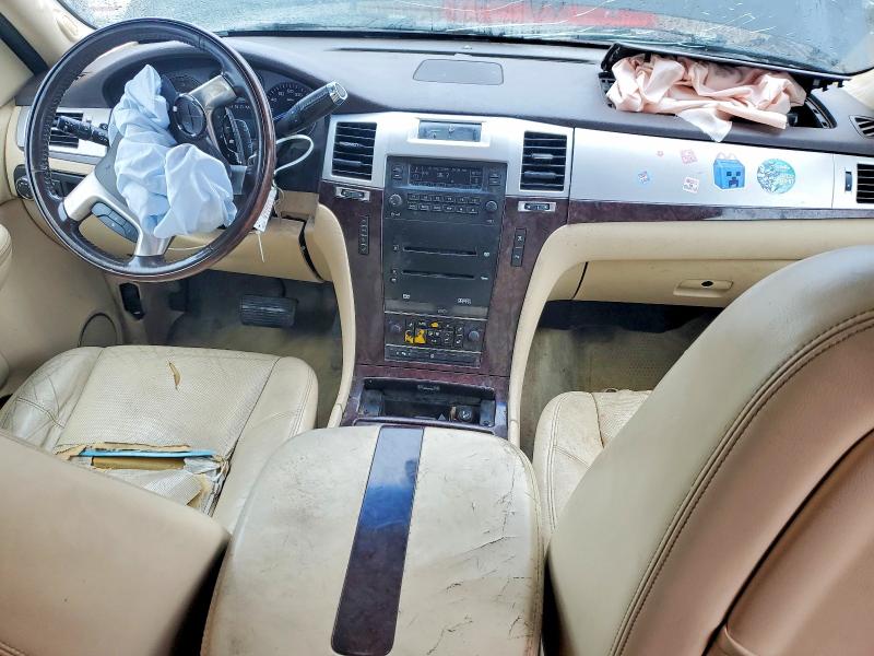 صورة رقم 8 من المزاد - 2008 CADILLAC ESCALADE مع VIN 1GYFK63818R179028