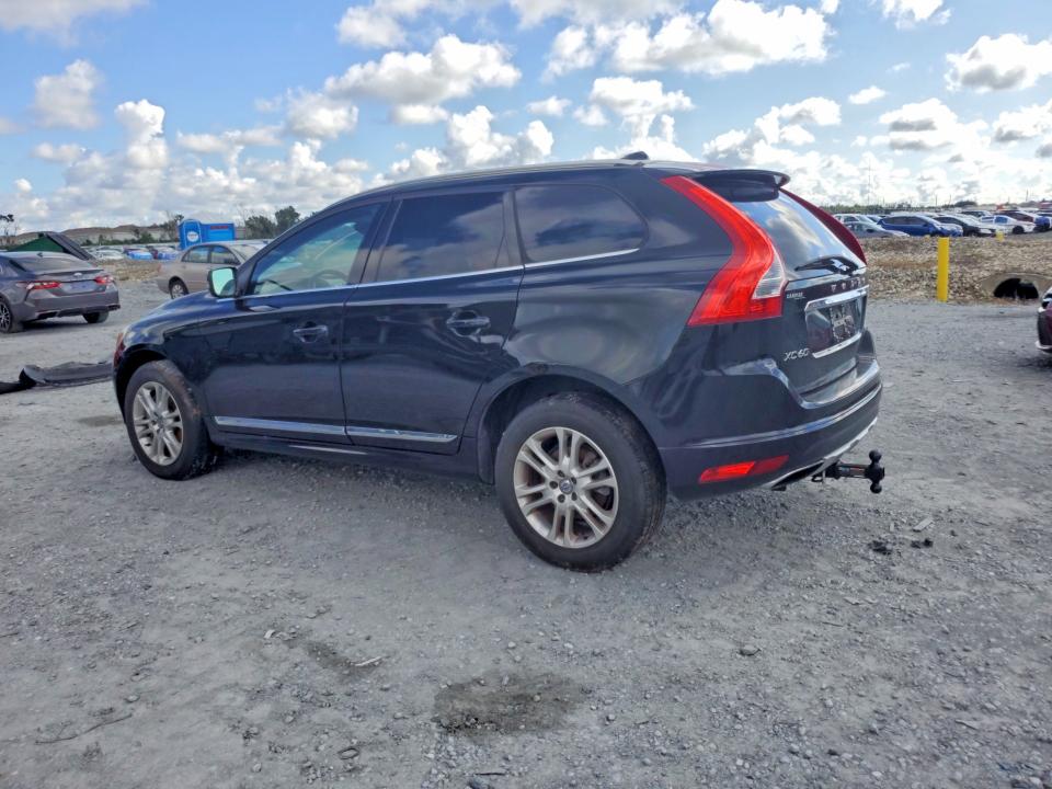 Photo 2 from auction – 2015 VOLVO XC60 with VIN YV440MDK0F2733079