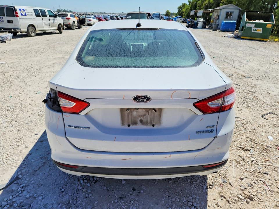 Photo 6 from auction – 2016 FORD FUSION with VIN 3FA6P0LU7GR360080