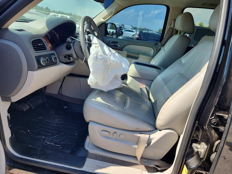 Снимка 7 от търг – 2013 GMC YUKON XL с VIN 1GKS2KE79DR343593