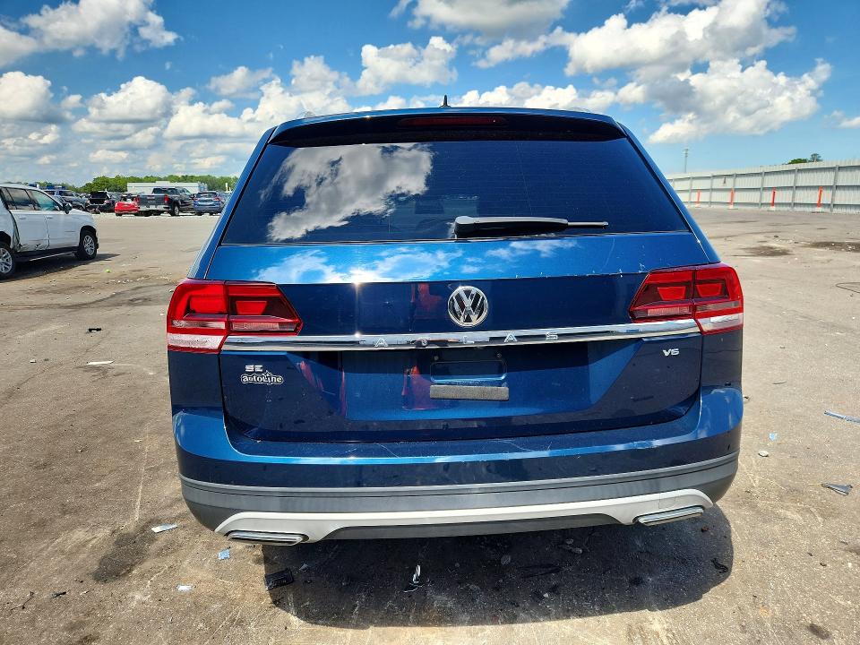 Photo 6 from auction – 2018 VOLKSWAGEN ATLAS with VIN 1V2DR2CA2JC506922
