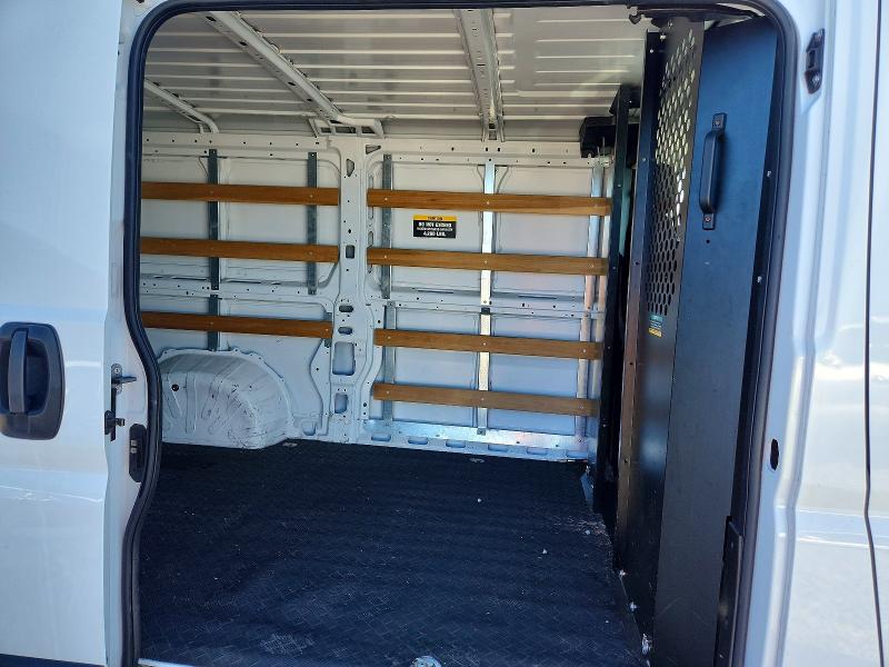 Photo 11 from auction – 2025 RAM PROMASTER 2500 with VIN 3C6LRVVG0SE516950