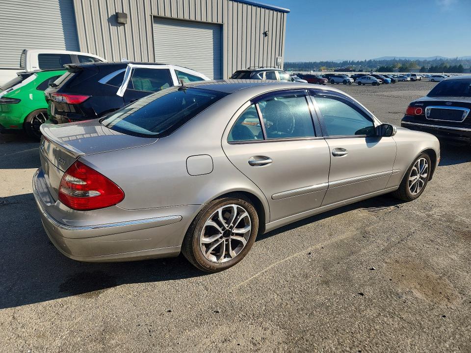 Photo 3 from auction – 2006 MERCEDES-BENZ E-CLASS with VIN WDBUF26JX6A825069