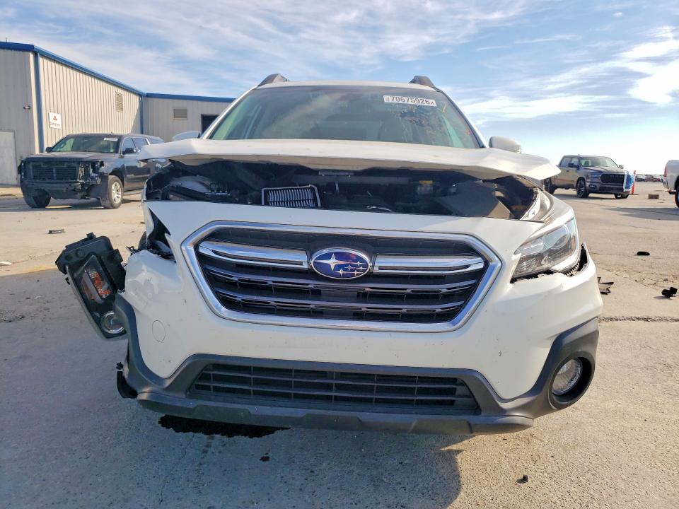 Zdjęcie 5 z aukcji – 2018 SUBARU OUTBACK z VIN 4S4BSANC3J3234270