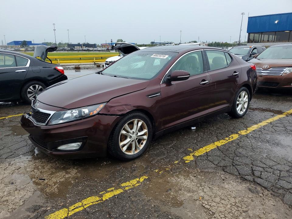 KIA OPTIMA 2012 with VIN 5XXGN4A70CG083600 - Photo from auction