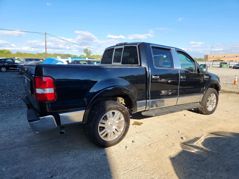 Zdjęcie 3 z aukcji – 2006 LINCOLN MARK LT z VIN 5LTPW18576FJ03468