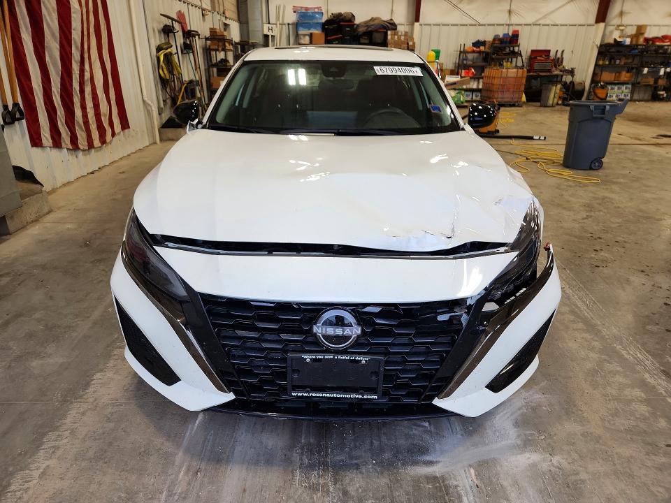 Снимка 5 от търг – 2024 NISSAN ALTIMA с VIN 1N4BL4CW1RN421156