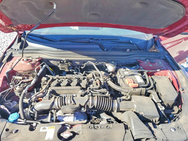 Снимка 11 от търг – 2021 HONDA ACCORD с VIN 1HGCV1F11MA040187