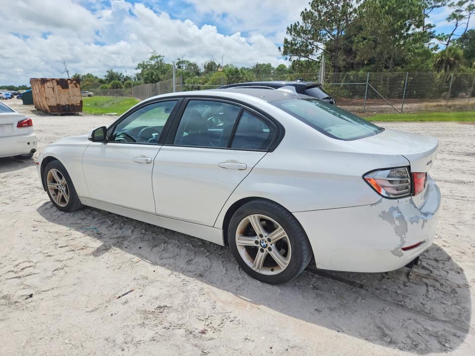 Photo 2 from auction – 2013 BMW 328 with VIN WBA3B3C56DF535169