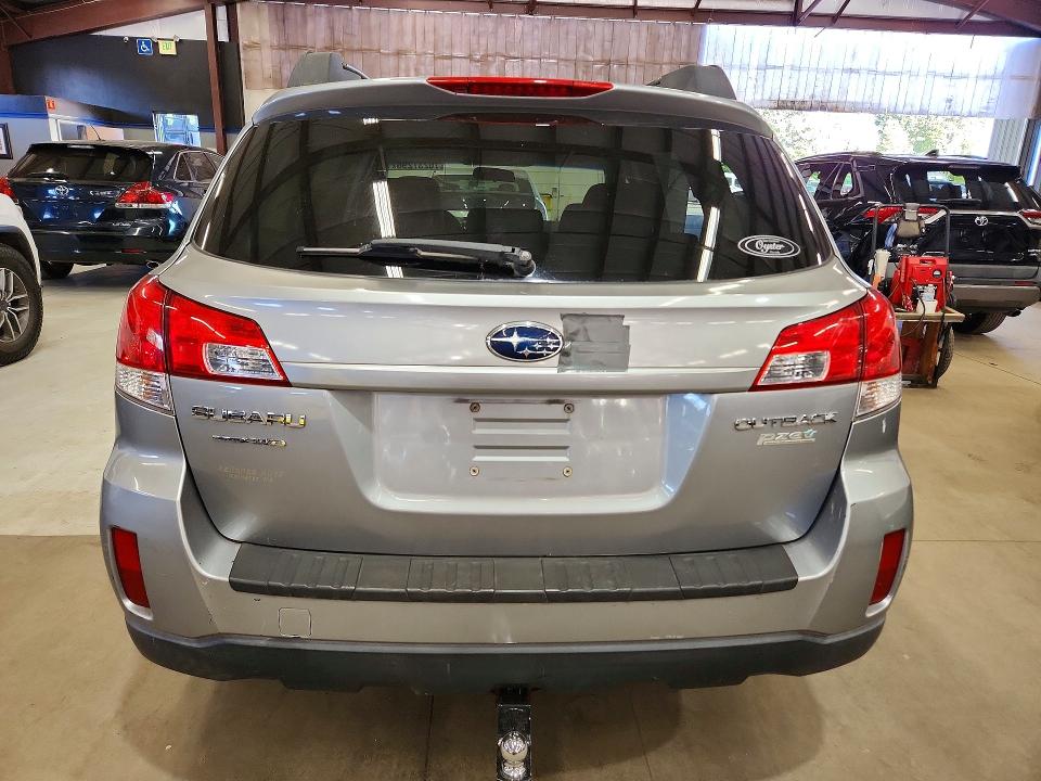 Foto 6 de la subasta – 2010 SUBARU OUTBACK con VIN 4S4BRBGC7A3339103