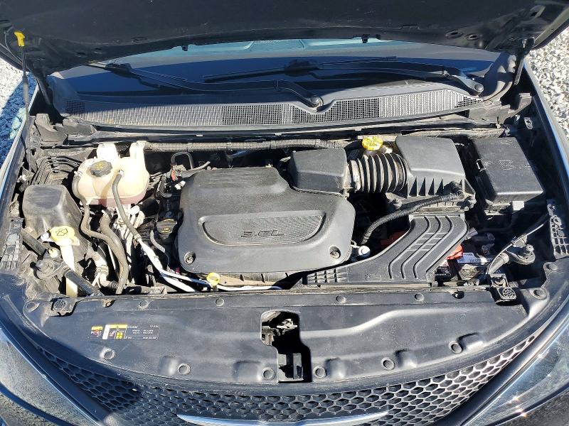 Photo 12 from auction – 2023 CHRYSLER VOYAGER with VIN 2C4RC1CG5PR515721