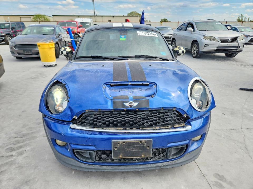 Photo 5 from auction – 2013 MINI COOPER COUPE with VIN WMWSX3C53DT772605
