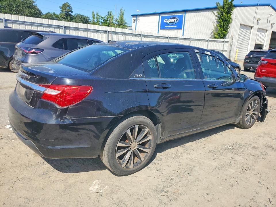 Photo 3 from auction – 2012 CHRYSLER 200 with VIN 1C3CCBHG5CN109390