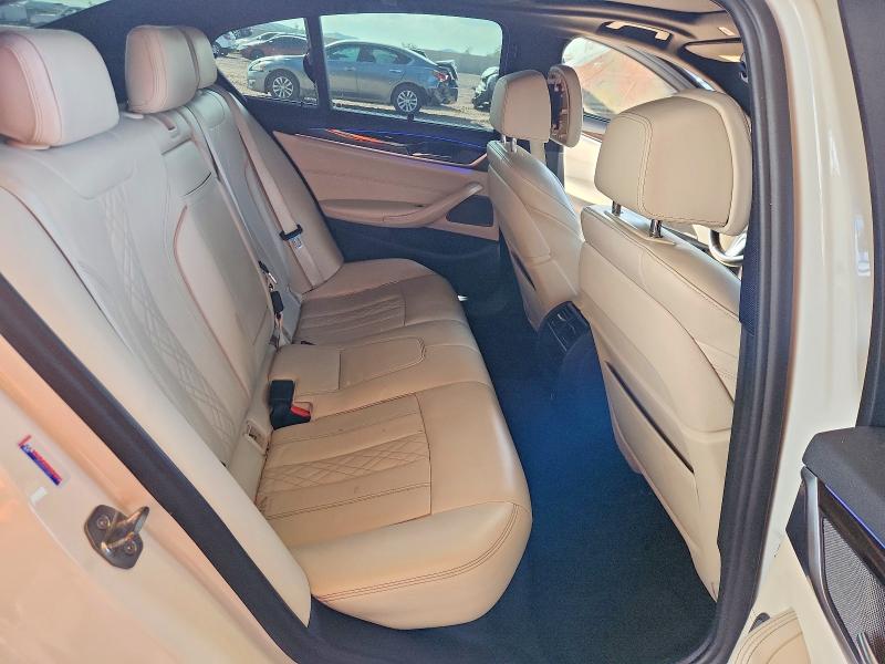 صورة رقم 10 من المزاد - 2019 BMW 540 مع VIN WBAJE5C55KWW19555