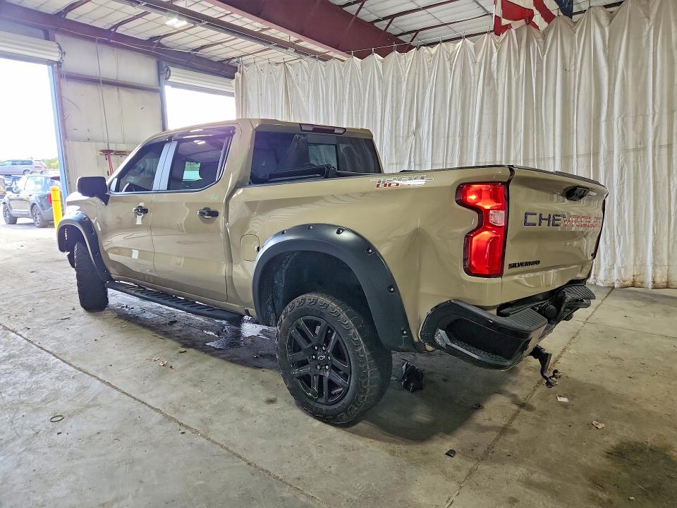 Photo 2 from auction – 2022 CHEVROLET SILVERADO with VIN 3GCUDFED0NG679128