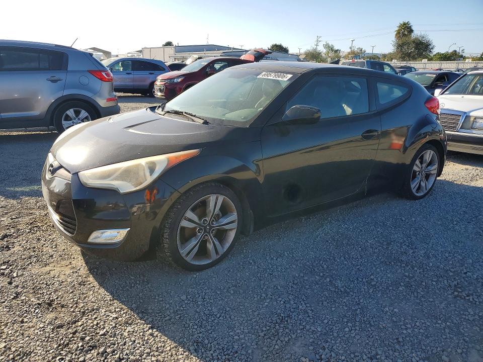 HYUNDAI VELOSTER 2012 z numerem VIN KMHTC6AD7CU059953 - Zdjęcie z aukcji