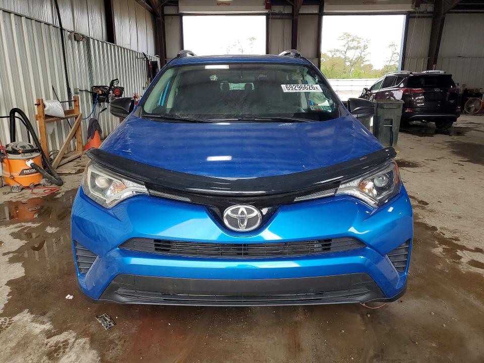 Photo 5 from auction – 2016 TOYOTA RAV4 with VIN 2T3BFREV9GW506402