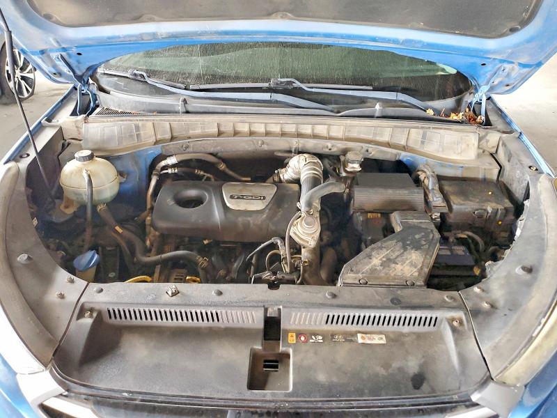 Снимка 12 от търг – 2017 HYUNDAI TUCSON с VIN KM8J33A23HU469595