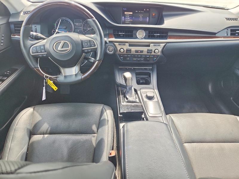 Photo 8 from auction – 2017 LEXUS ES with VIN 58ABK1GG1HU055044