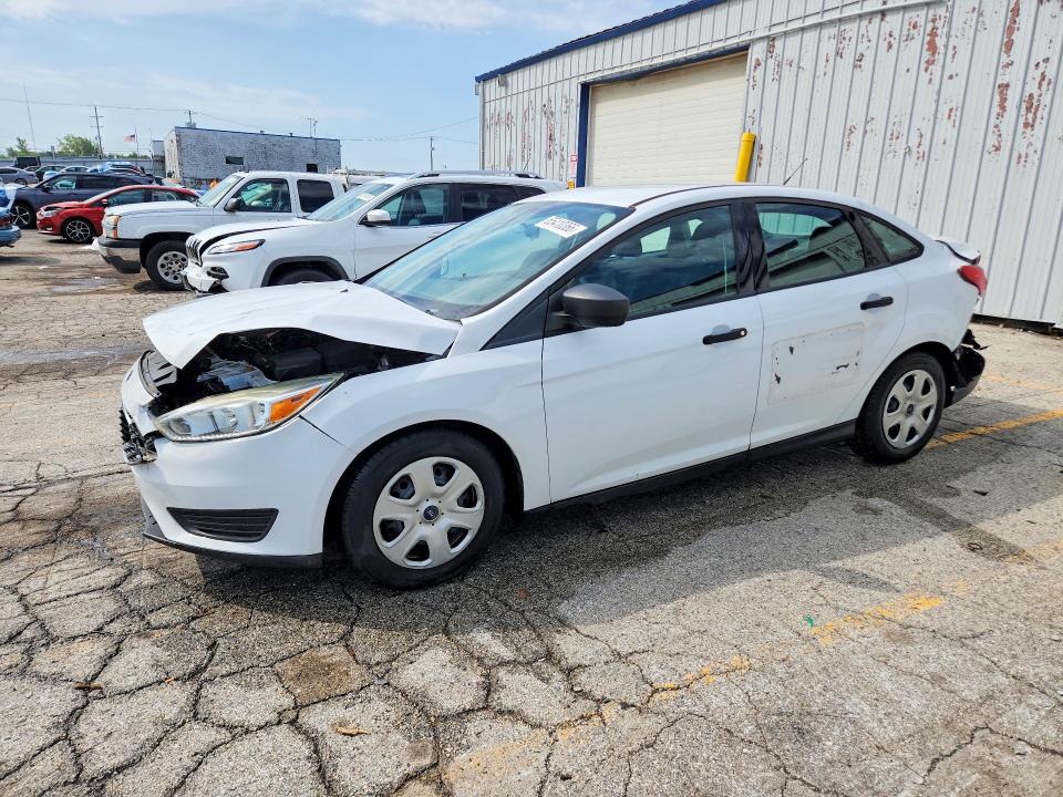 FORD FOCUS 2015 with VIN 1FADP3E27FL342793 - Photo from auction