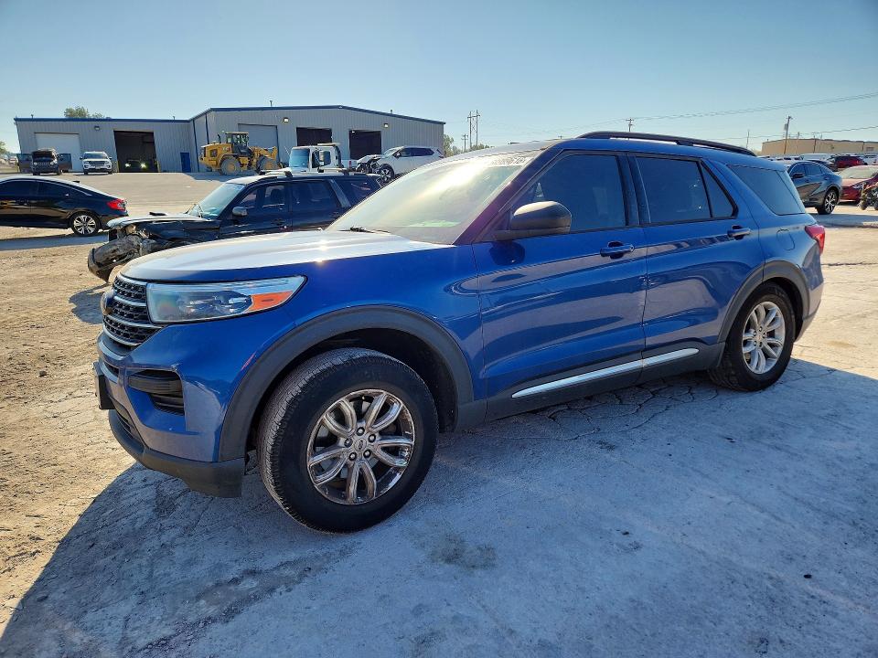 FORD EXPLORER 2021 с VIN 1FMSK7DH5MGB78944 - Снимка от търг