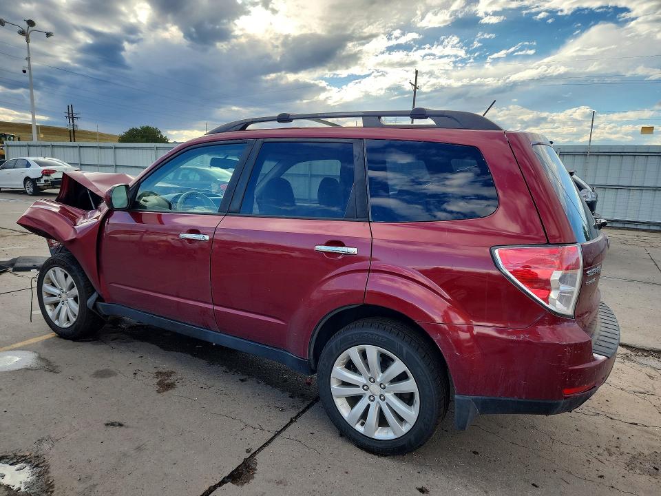 Photo 2 from auction – 2011 SUBARU FORESTER with VIN JF2SHADC9BH739918