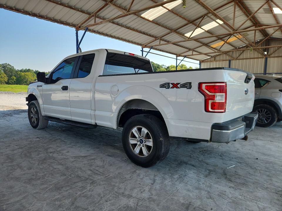 Снимка 2 от търг – 2018 FORD F150 с VIN 1FTFX1E54JFA98349
