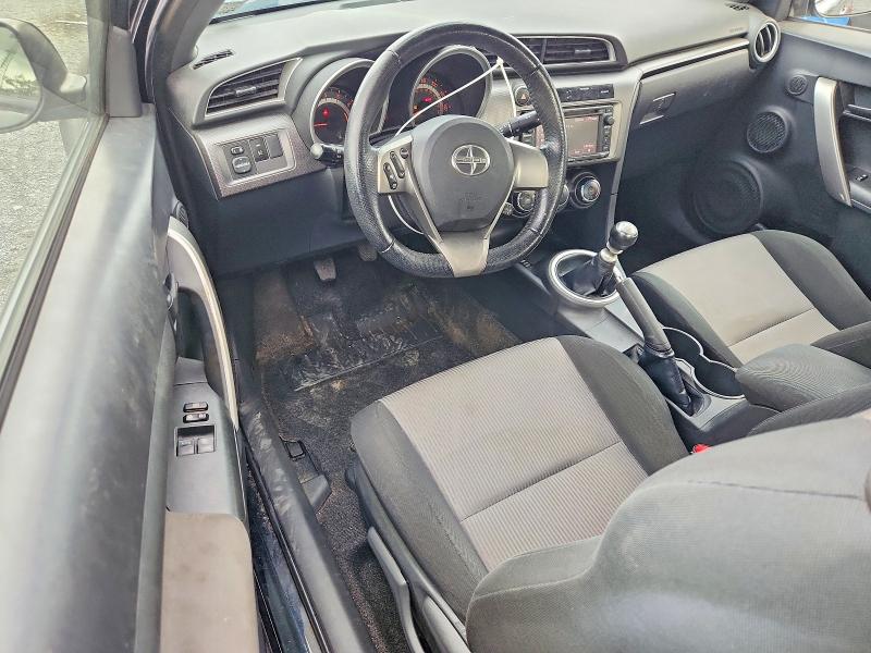 Photo 8 from auction – 2015 SCION TC with VIN JTKJF5C76FJ012707