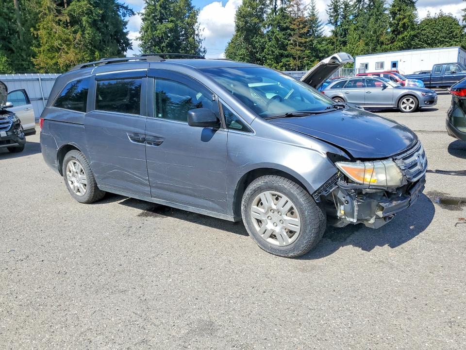 Photo 4 from auction – 2011 HONDA ODYSSEY with VIN 5FNRL5H21BB036818