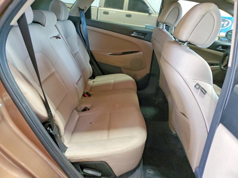 Photo 11 from auction – 2016 HYUNDAI TUCSON with VIN KM8J3CA46GU060409