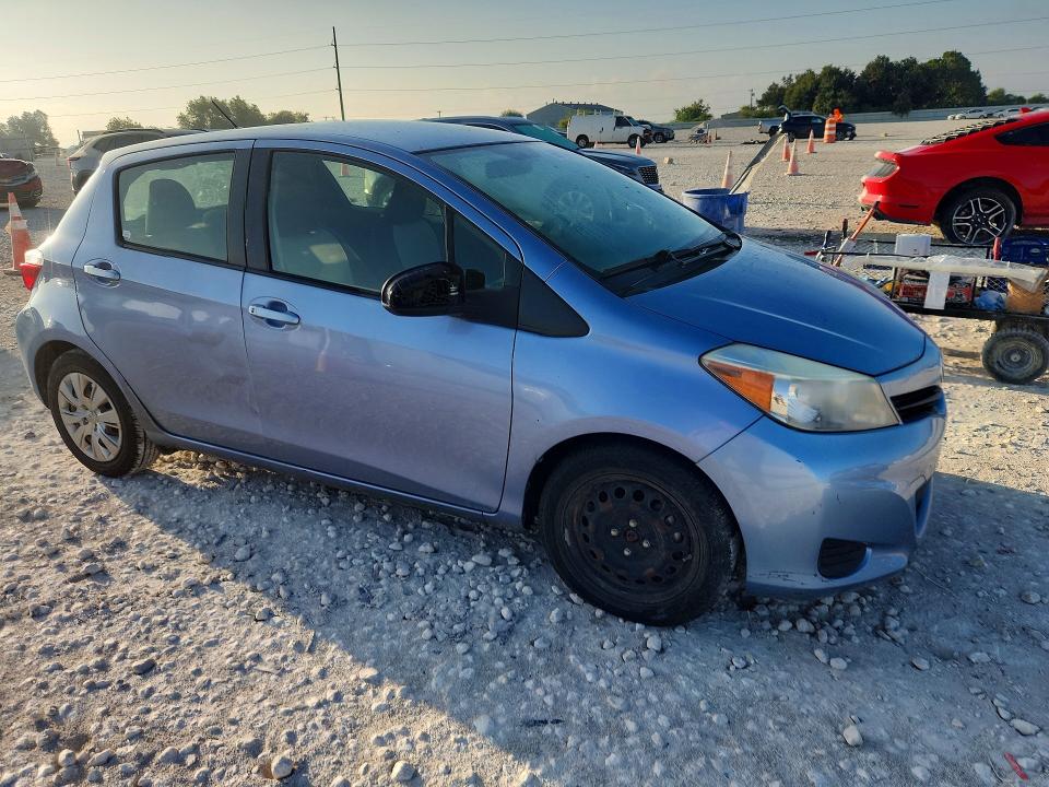 Photo 4 from auction – 2013 TOYOTA YARIS with VIN JTDKTUD32DD543859