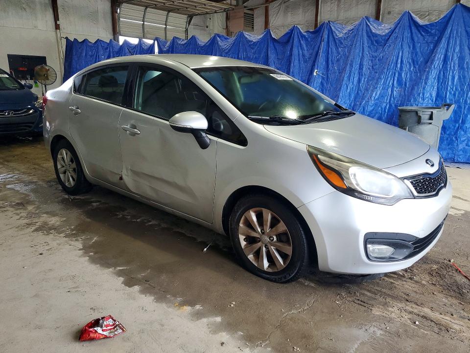 صورة رقم 4 من المزاد - 2014 KIA RIO مع VIN KNADN4A31E6408141
