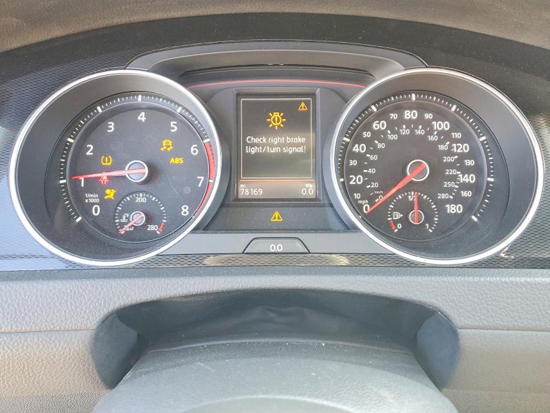 Photo 9 from auction – 2017 VOLKSWAGEN GTI with VIN 3VW447AU2HM018005