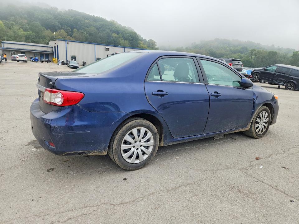 Снимка 3 от търг – 2013 TOYOTA COROLLA с VIN 2T1BU4EE9DC128340