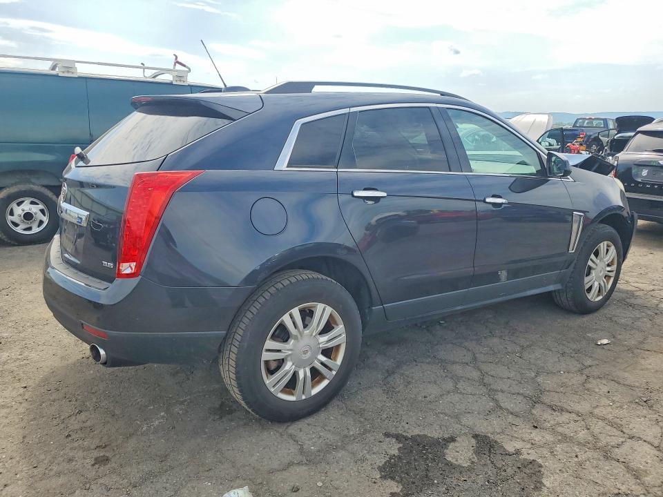 Photo 3 from auction – 2016 CADILLAC SRX with VIN 3GYFNAE37GS518219