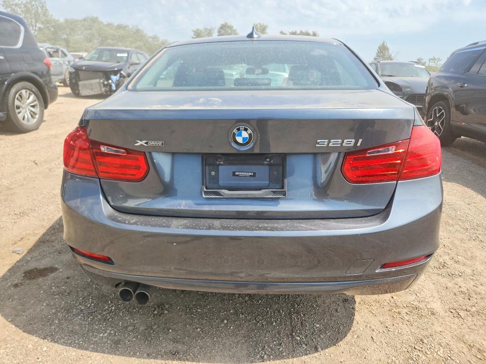 Photo 6 from auction – 2014 BMW 328 with VIN WBA3B3C55EJ979609