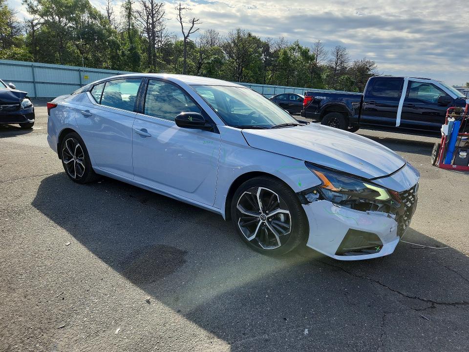 Photo 4 from auction – 2025 NISSAN ALTIMA with VIN 1N4BL4CV1SN336525