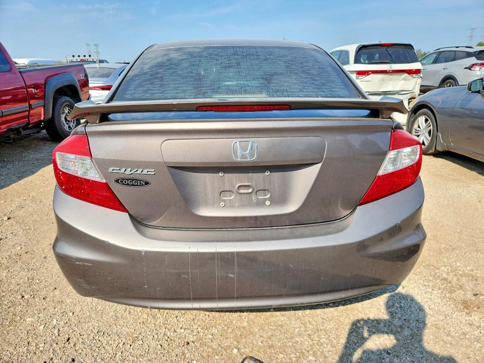 Photo 6 from auction – 2012 HONDA CIVIC with VIN 19XFB2F55CE024437